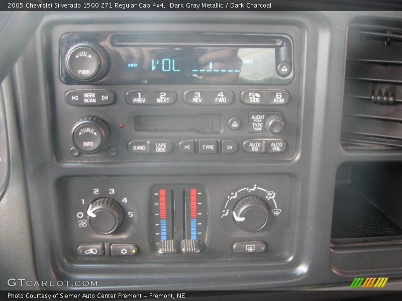 Dark Gray Metallic / Dark Charcoal 2005 Chevrolet Silverado 1500 Z71 Regular Cab 4x4
