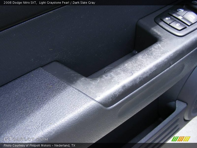 Light Graystone Pearl / Dark Slate Gray 2008 Dodge Nitro SXT