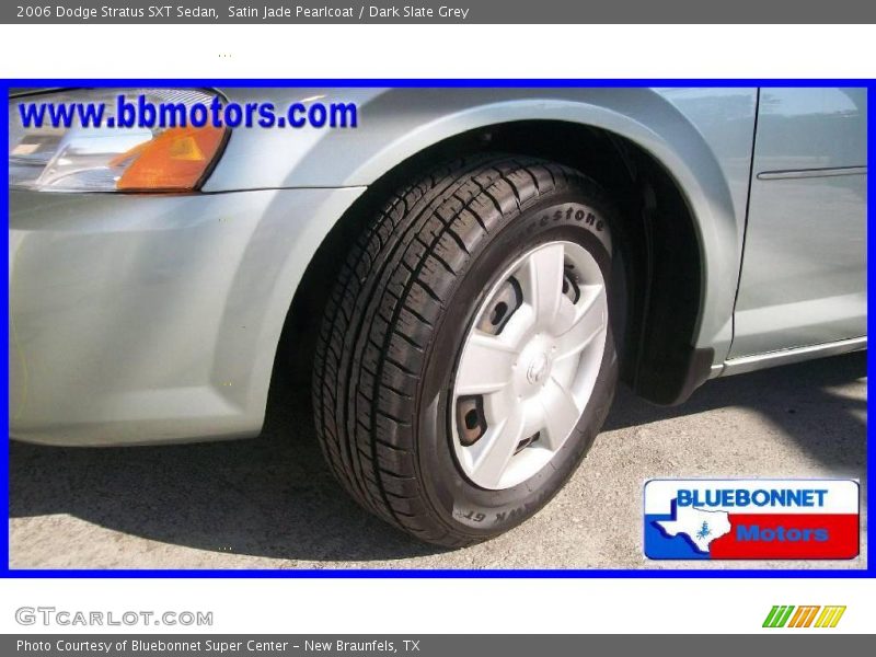 Satin Jade Pearlcoat / Dark Slate Grey 2006 Dodge Stratus SXT Sedan