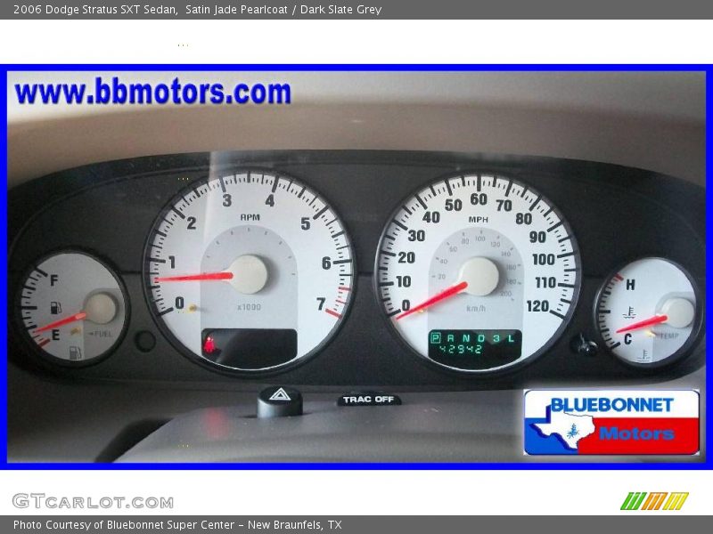 Satin Jade Pearlcoat / Dark Slate Grey 2006 Dodge Stratus SXT Sedan