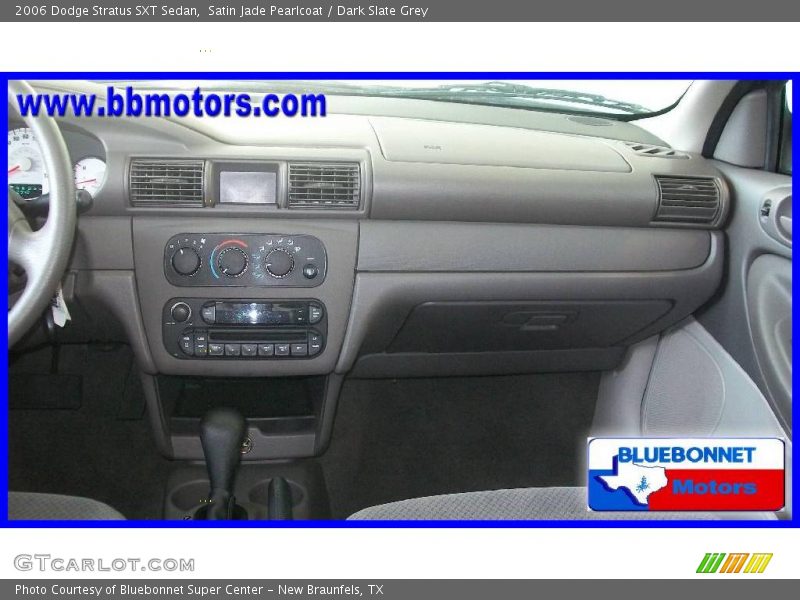 Satin Jade Pearlcoat / Dark Slate Grey 2006 Dodge Stratus SXT Sedan