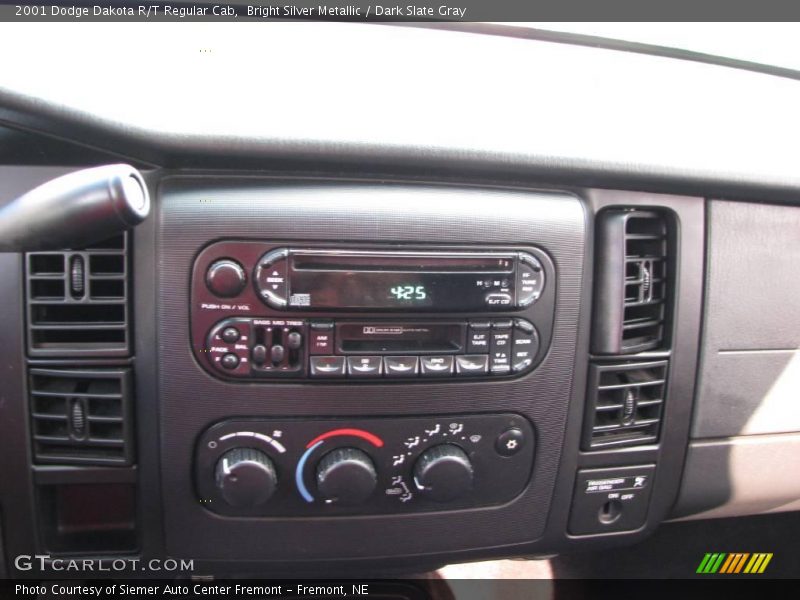 Bright Silver Metallic / Dark Slate Gray 2001 Dodge Dakota R/T Regular Cab