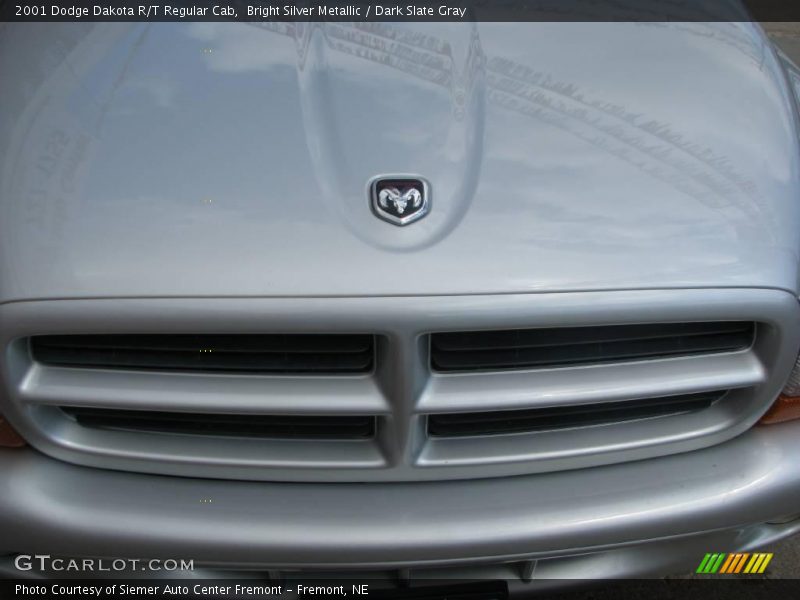 Bright Silver Metallic / Dark Slate Gray 2001 Dodge Dakota R/T Regular Cab