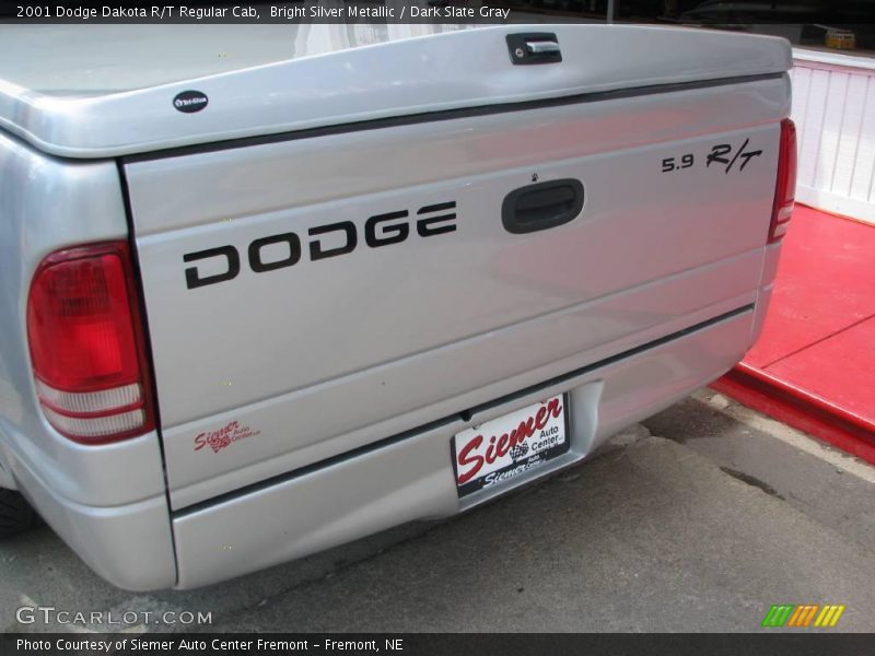 Bright Silver Metallic / Dark Slate Gray 2001 Dodge Dakota R/T Regular Cab