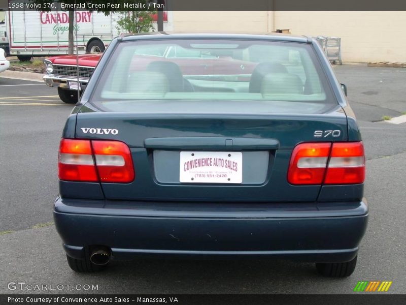 Emerald Green Pearl Metallic / Tan 1998 Volvo S70