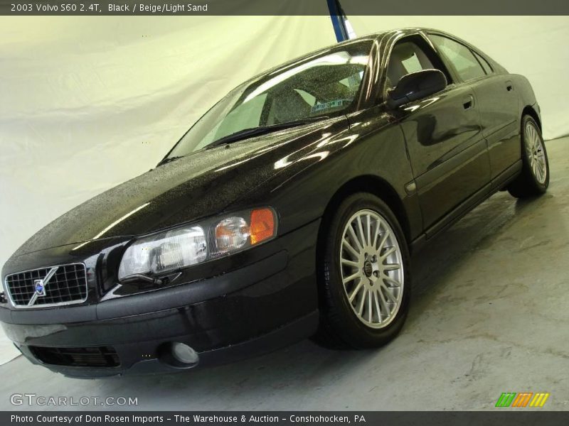 Black / Beige/Light Sand 2003 Volvo S60 2.4T