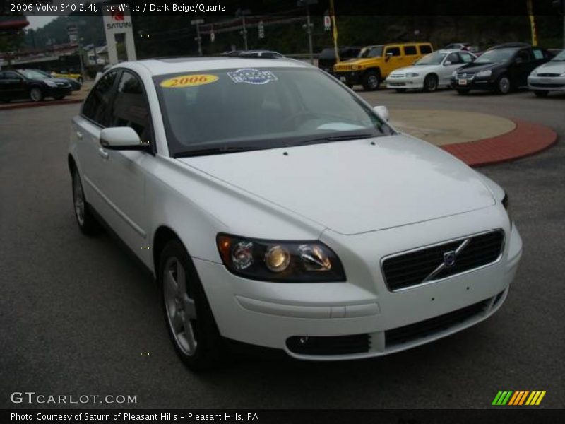 Ice White / Dark Beige/Quartz 2006 Volvo S40 2.4i