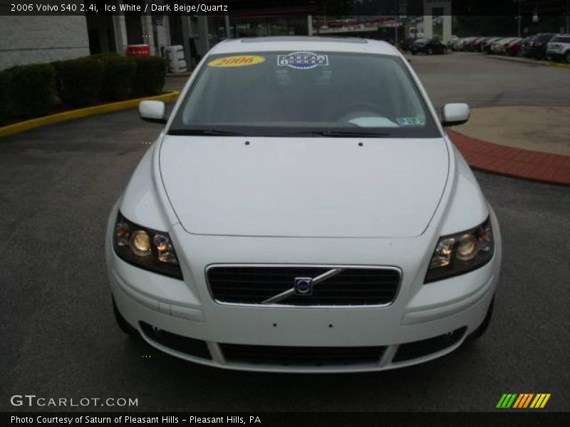 Ice White / Dark Beige/Quartz 2006 Volvo S40 2.4i