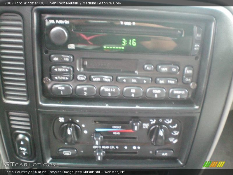 Silver Frost Metallic / Medium Graphite Grey 2002 Ford Windstar LX