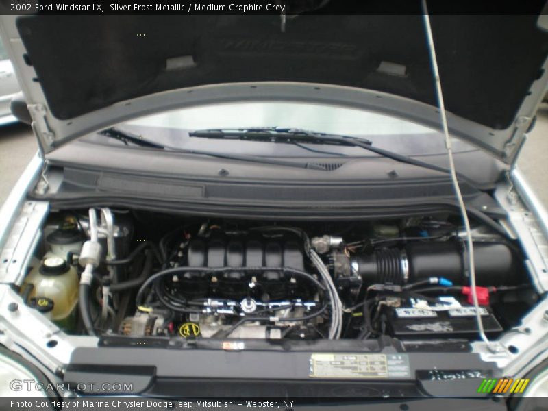 Silver Frost Metallic / Medium Graphite Grey 2002 Ford Windstar LX