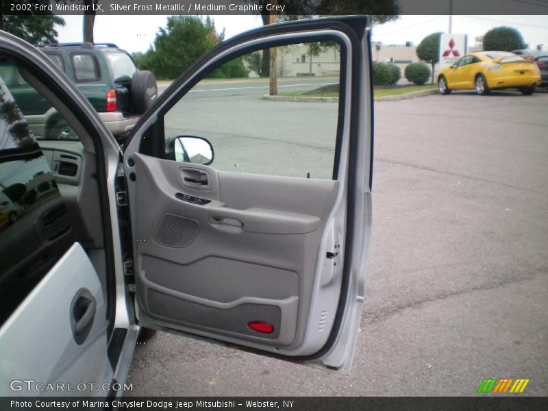 Silver Frost Metallic / Medium Graphite Grey 2002 Ford Windstar LX