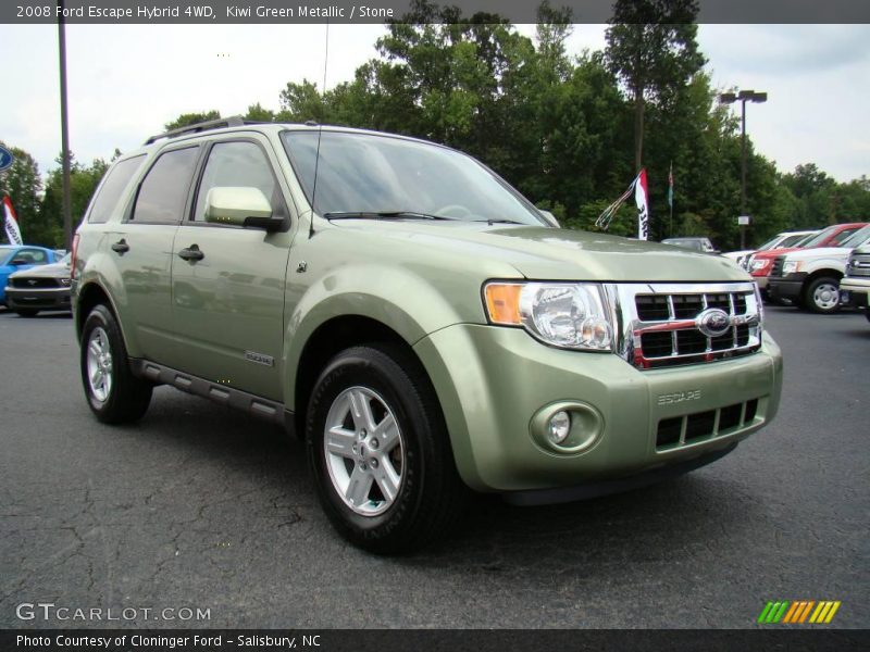 Front 3/4 View of 2008 Escape Hybrid 4WD