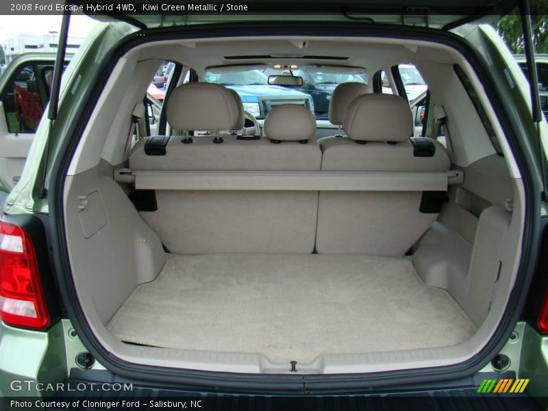  2008 Escape Hybrid 4WD Trunk