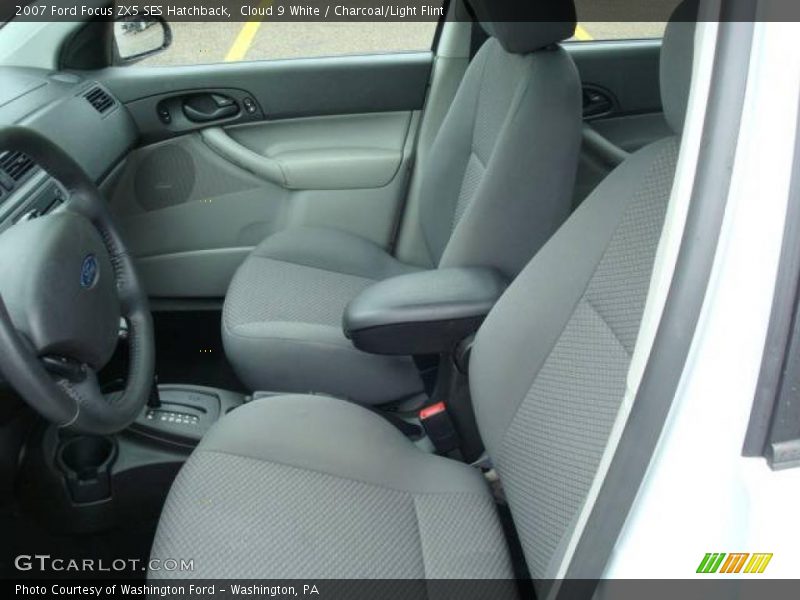 Cloud 9 White / Charcoal/Light Flint 2007 Ford Focus ZX5 SES Hatchback