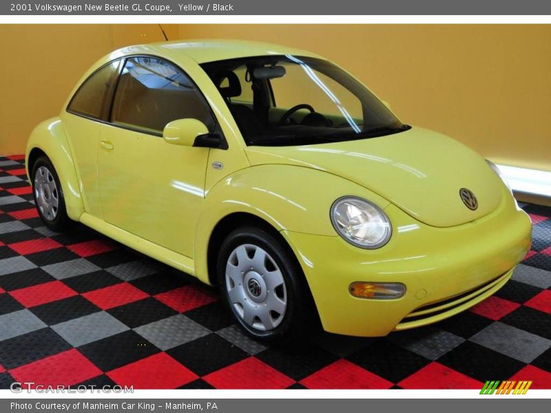 Yellow / Black 2001 Volkswagen New Beetle GL Coupe