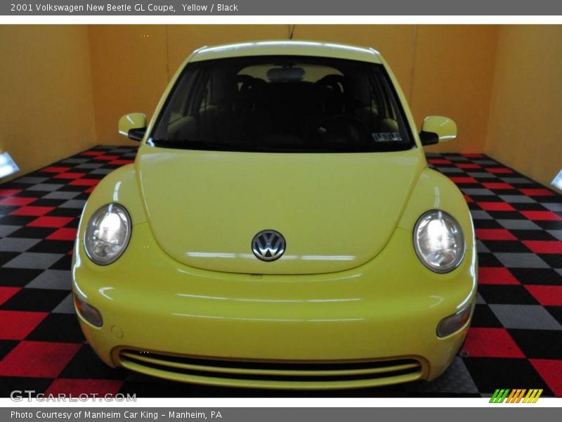 Yellow / Black 2001 Volkswagen New Beetle GL Coupe
