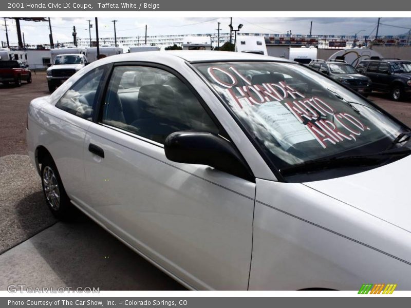 Taffeta White / Beige 2001 Honda Civic LX Coupe