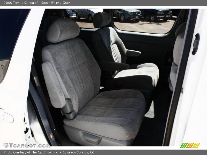 Super White / Gray 2000 Toyota Sienna LE