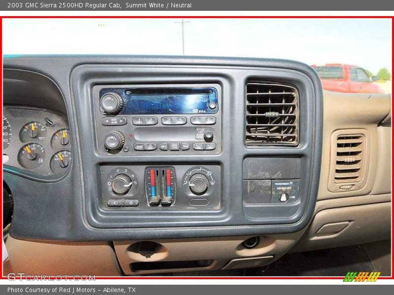 Summit White / Neutral 2003 GMC Sierra 2500HD Regular Cab