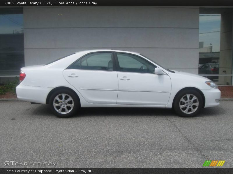 Super White / Stone Gray 2006 Toyota Camry XLE V6