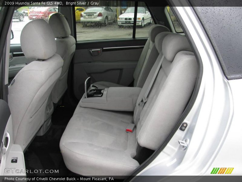 Bright Silver / Gray 2009 Hyundai Santa Fe GLS 4WD