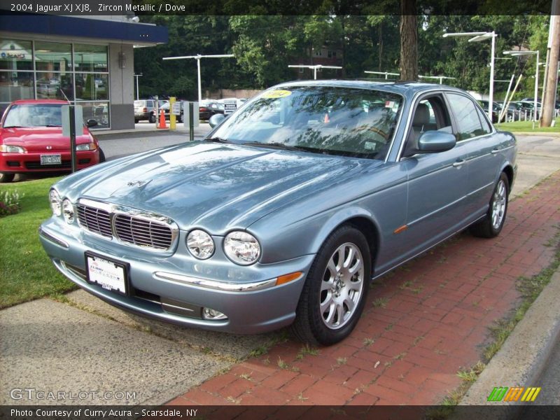 Zircon Metallic / Dove 2004 Jaguar XJ XJ8