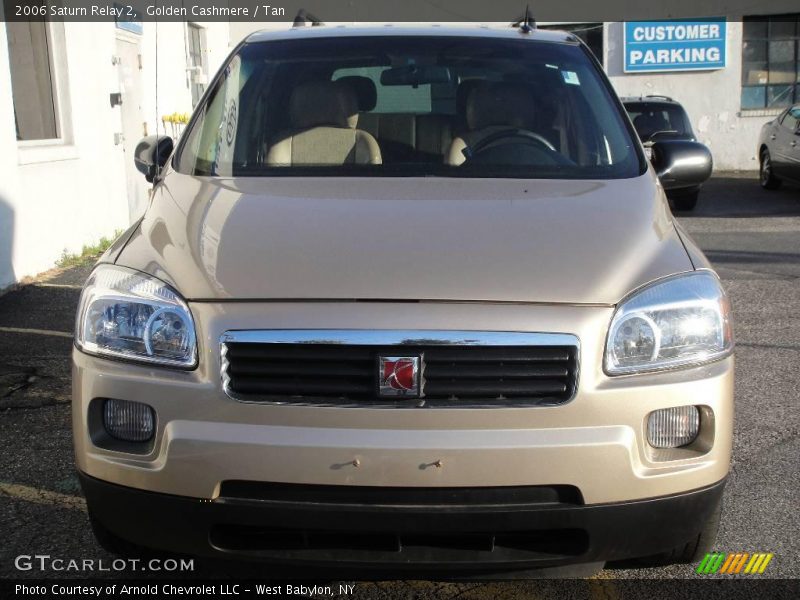 Golden Cashmere / Tan 2006 Saturn Relay 2