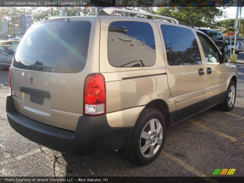 Golden Cashmere / Tan 2006 Saturn Relay 2