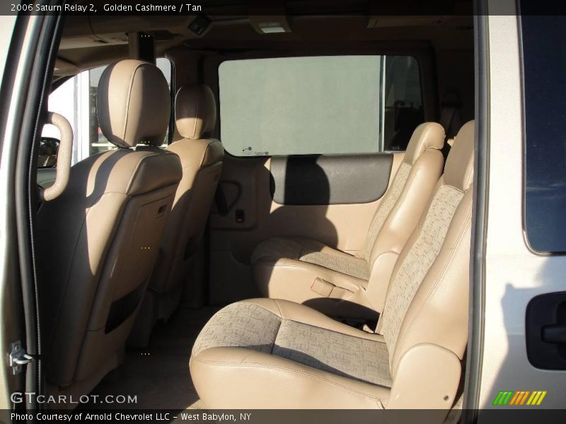 Golden Cashmere / Tan 2006 Saturn Relay 2