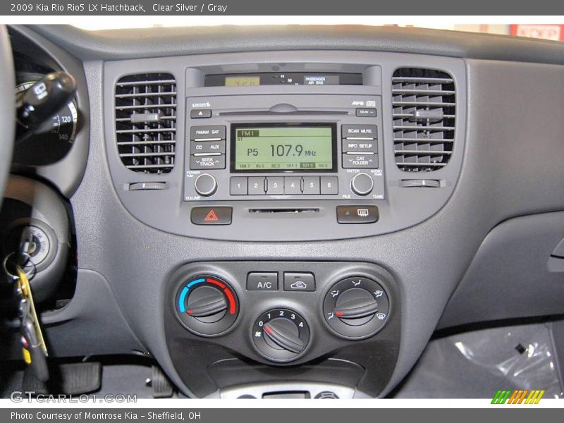 Clear Silver / Gray 2009 Kia Rio Rio5 LX Hatchback