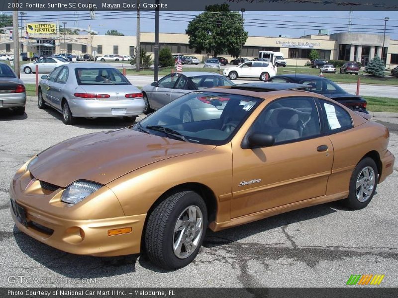 Mayan Gold / Graphite 2002 Pontiac Sunfire SE Coupe