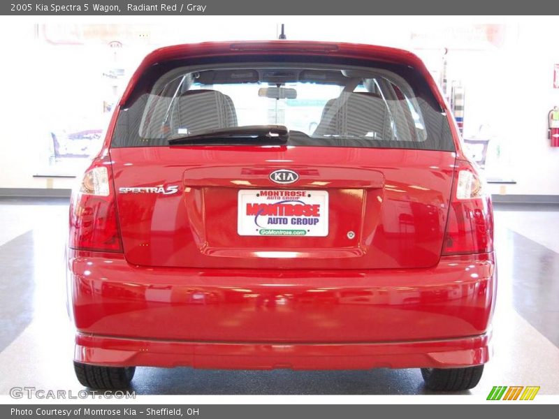 Radiant Red / Gray 2005 Kia Spectra 5 Wagon