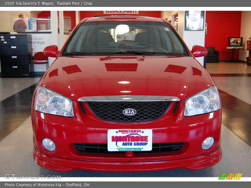 Radiant Red / Gray 2005 Kia Spectra 5 Wagon