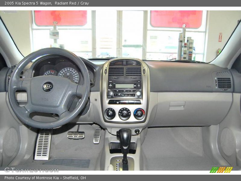 Radiant Red / Gray 2005 Kia Spectra 5 Wagon