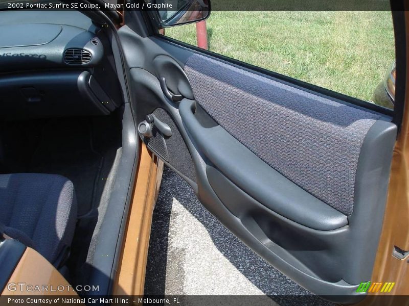Mayan Gold / Graphite 2002 Pontiac Sunfire SE Coupe
