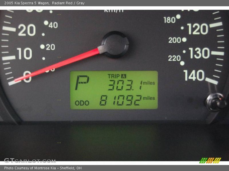 Radiant Red / Gray 2005 Kia Spectra 5 Wagon