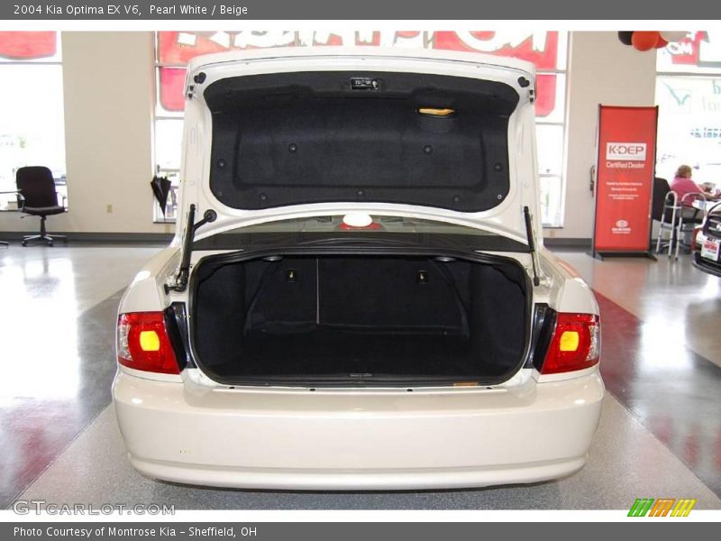 Pearl White / Beige 2004 Kia Optima EX V6