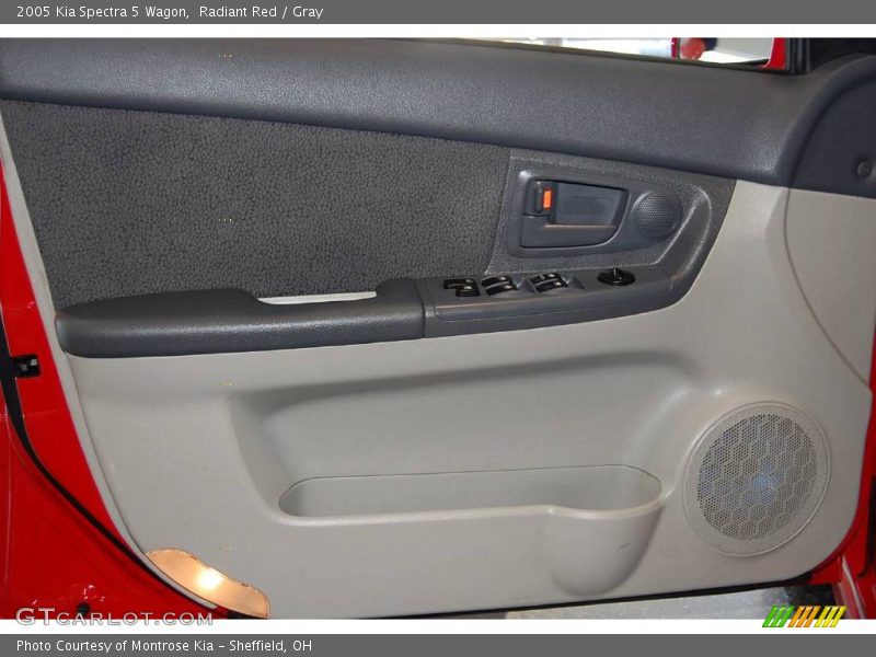 Radiant Red / Gray 2005 Kia Spectra 5 Wagon