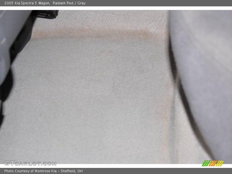 Radiant Red / Gray 2005 Kia Spectra 5 Wagon