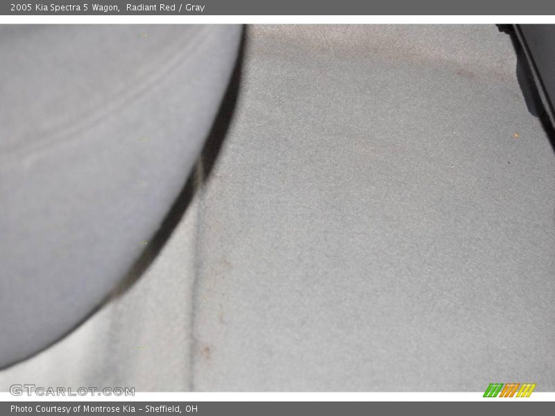 Radiant Red / Gray 2005 Kia Spectra 5 Wagon