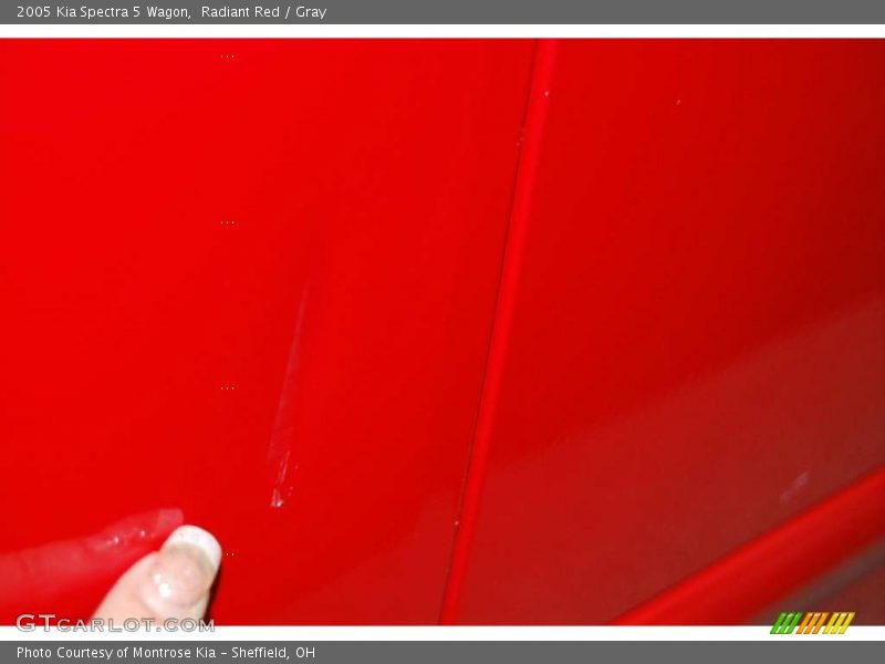 Radiant Red / Gray 2005 Kia Spectra 5 Wagon
