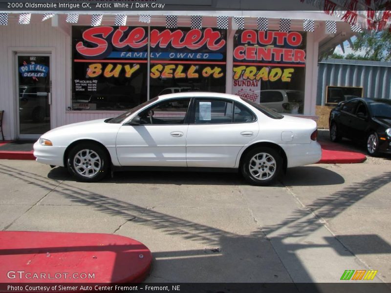 Arctic White / Dark Gray 2000 Oldsmobile Intrigue GX