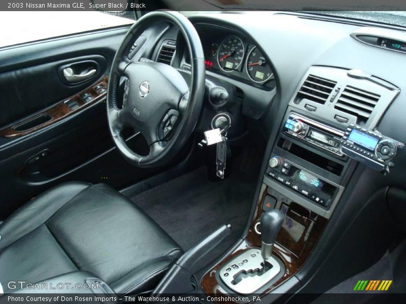 Super Black / Black 2003 Nissan Maxima GLE
