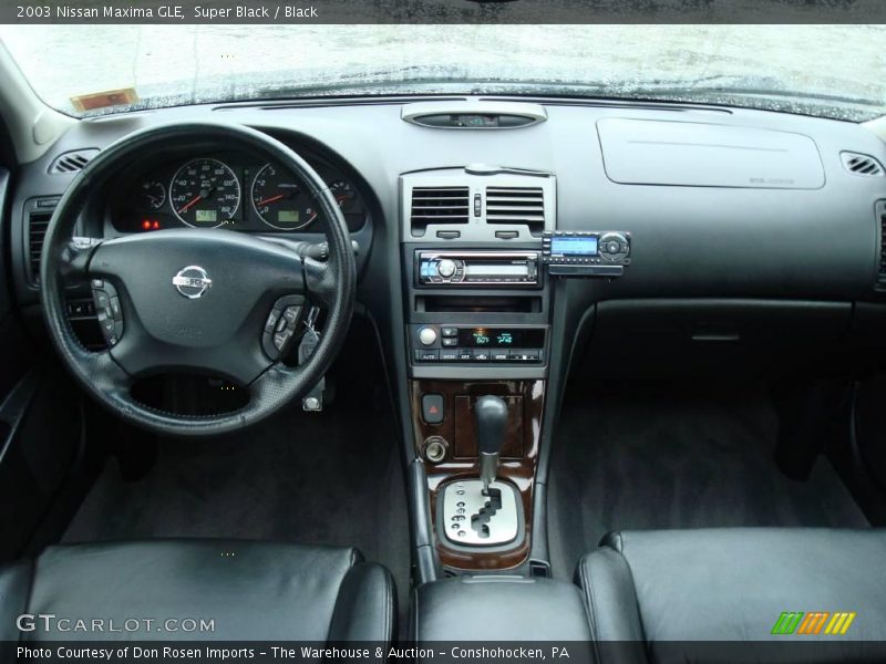 Super Black / Black 2003 Nissan Maxima GLE