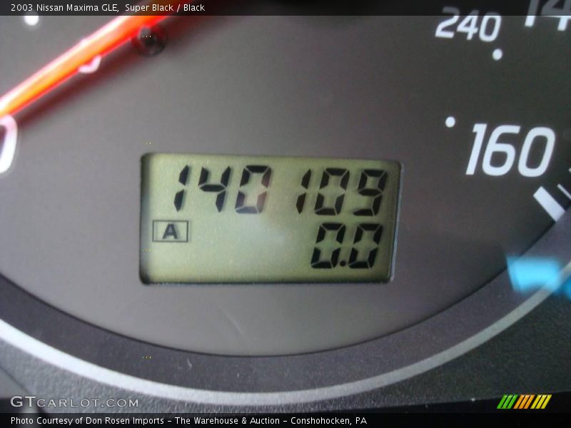 Super Black / Black 2003 Nissan Maxima GLE