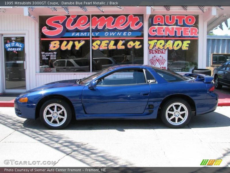 Danube Blue Pearl Metallic / Black 1995 Mitsubishi 3000GT Coupe