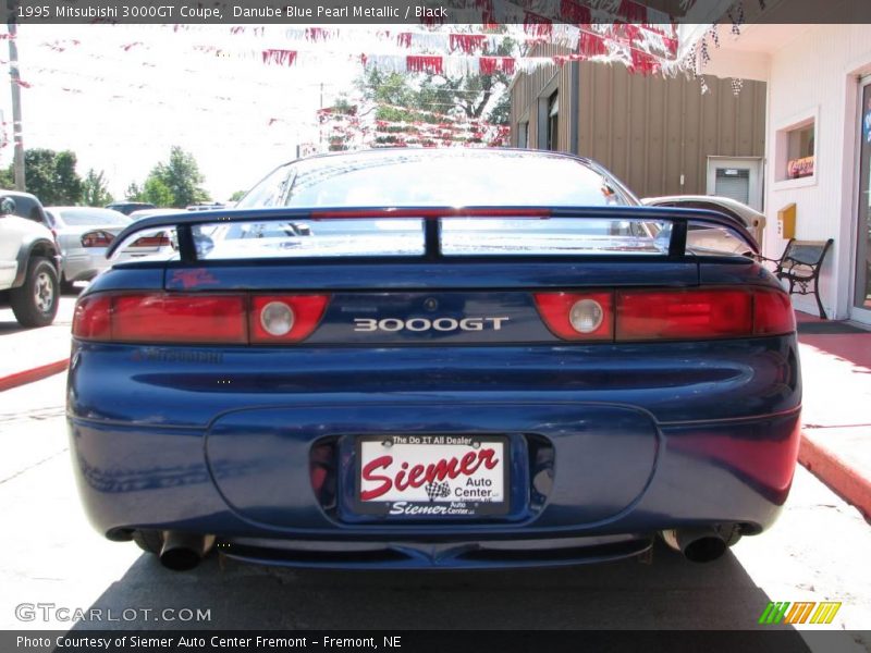 Danube Blue Pearl Metallic / Black 1995 Mitsubishi 3000GT Coupe