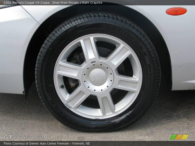 Silver Frost Metallic / Dark Graphite 2002 Mercury Cougar V6 Coupe