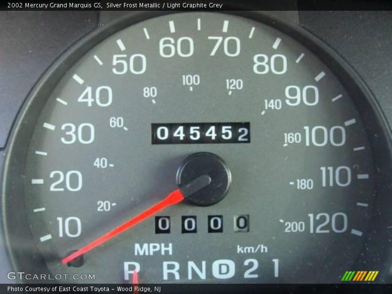 Silver Frost Metallic / Light Graphite Grey 2002 Mercury Grand Marquis GS