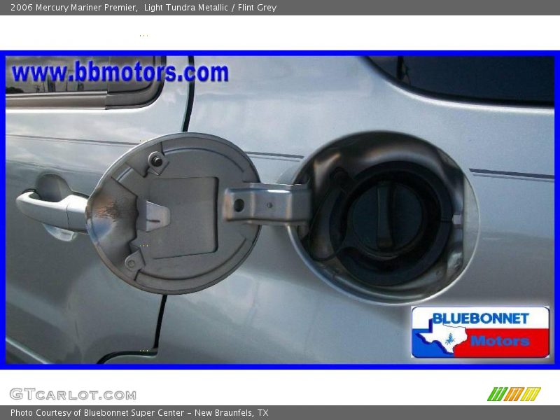Light Tundra Metallic / Flint Grey 2006 Mercury Mariner Premier